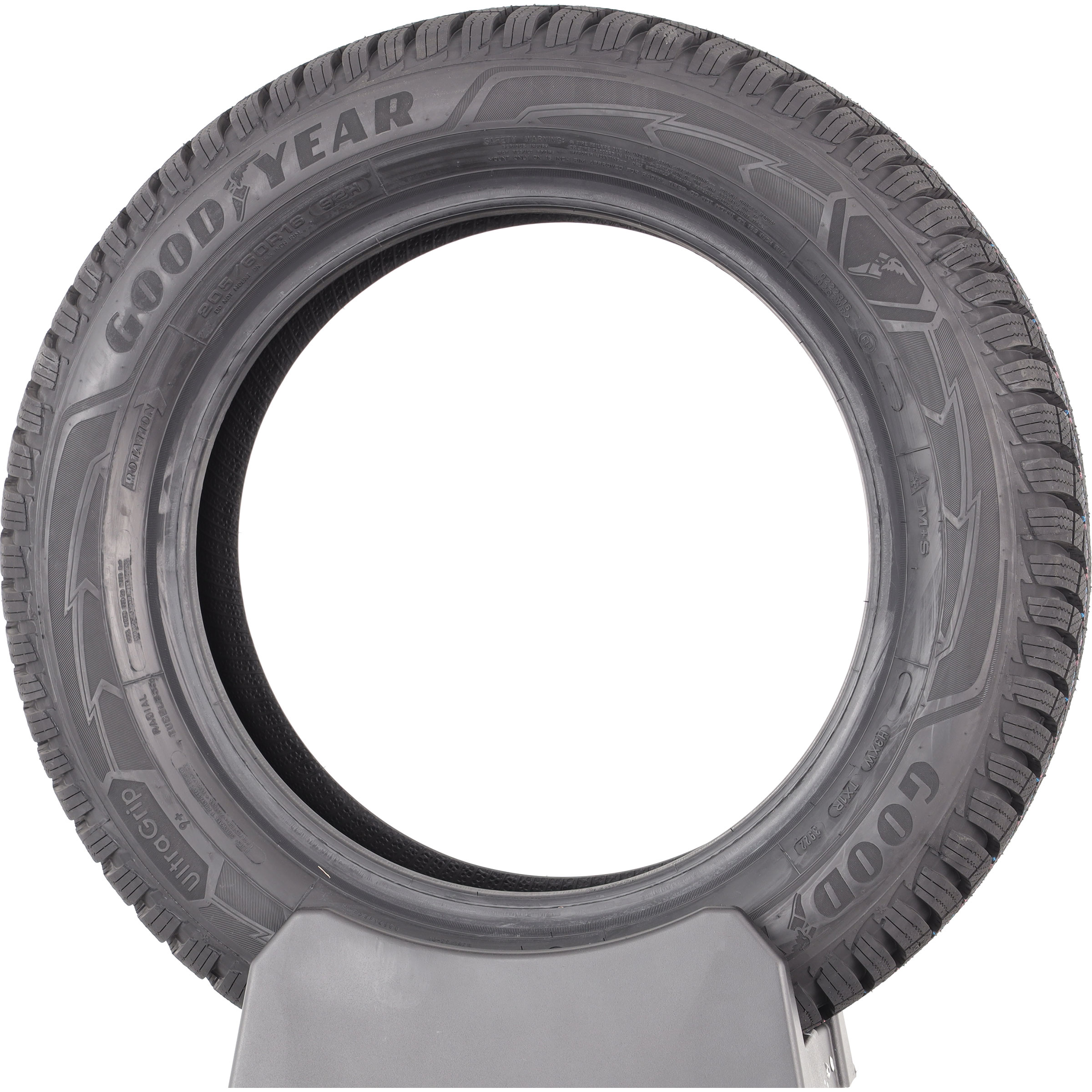 Goodyear UltraGrip 9+ -  205/60 R16