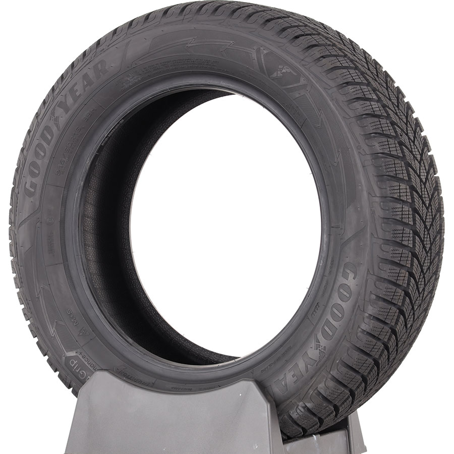 Test Goodyear UltraGrip Performance + - 215/60 R16 - Pneu - UFC-Que Choisir