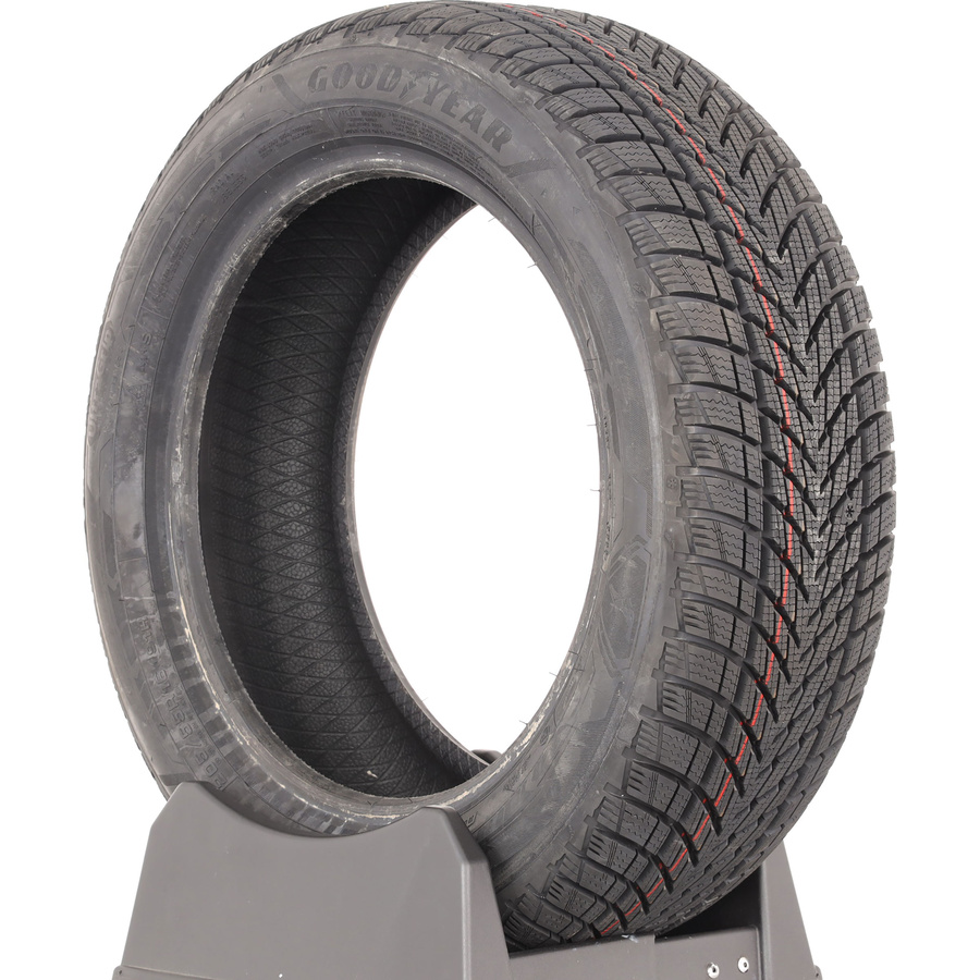 Test Goodyear UltraGrip Performance 3 - 205/55 R16 - Pneu - UFC-Que Choisir