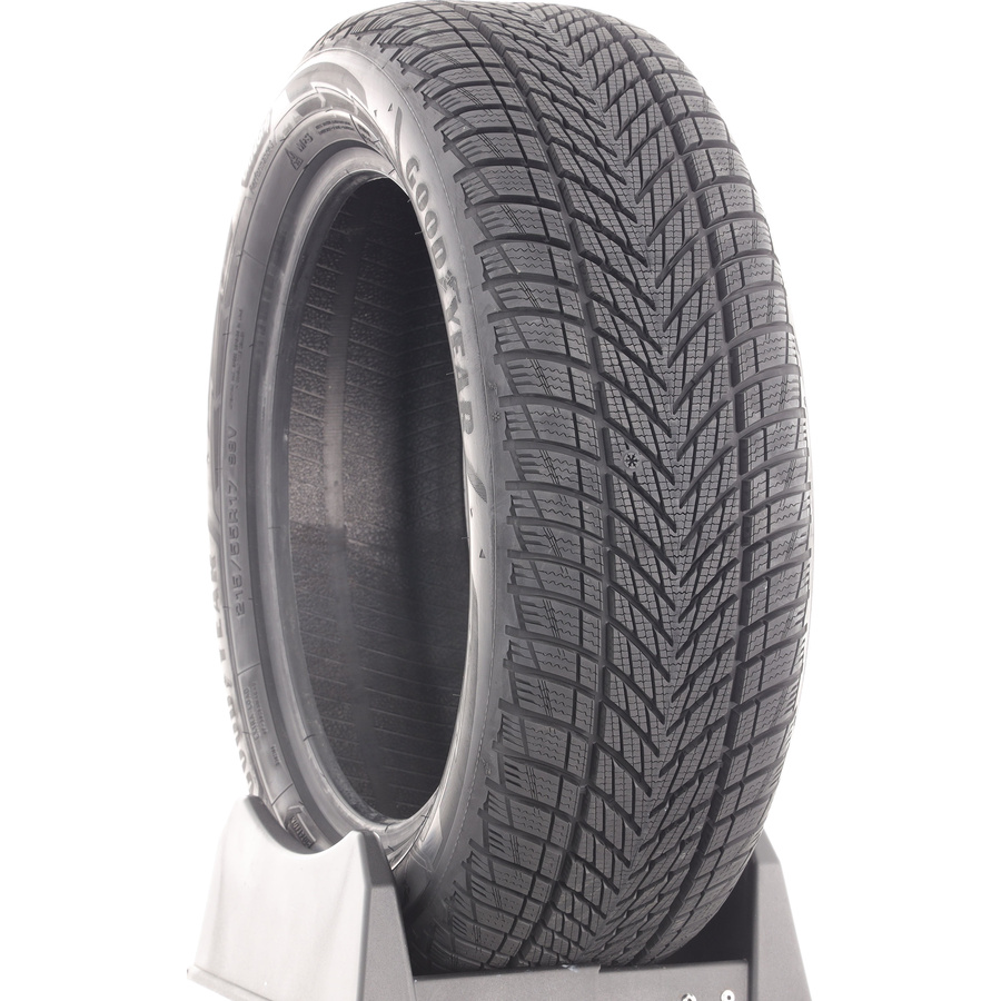 Goodyear UltraGrip Performance 3 -  215/55 R17