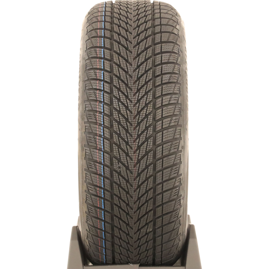 Goodyear UltraGrip Performance 3