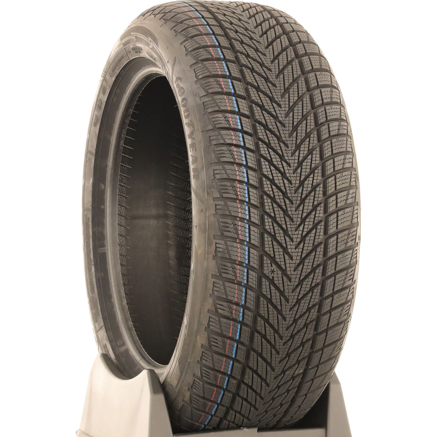 Goodyear UltraGrip Performance 3