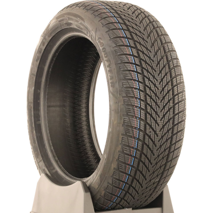 Goodyear UltraGrip Performance 3