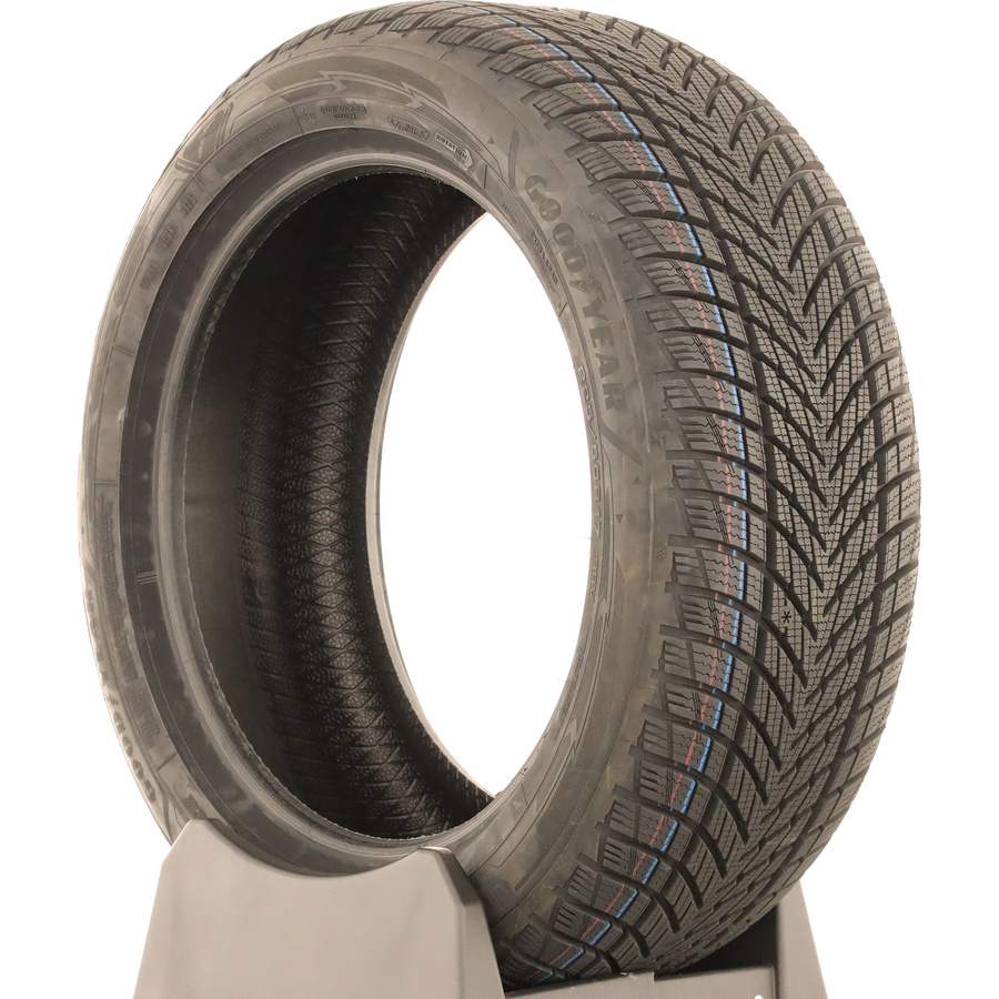 Goodyear UltraGrip Performance 3