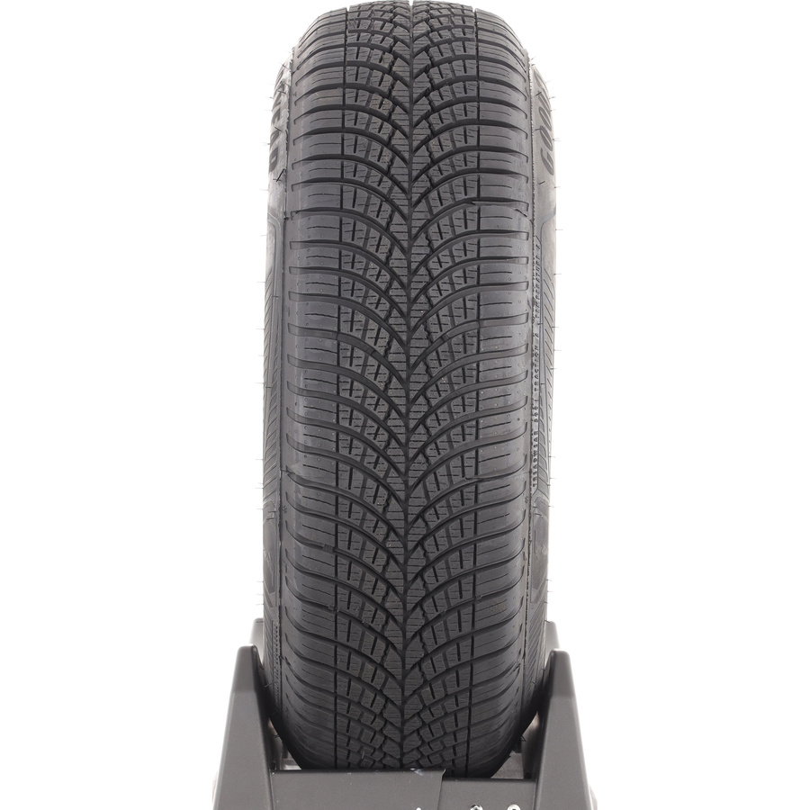 Goodyear Vector 4Seasons Gen-3 -  185/65 R15