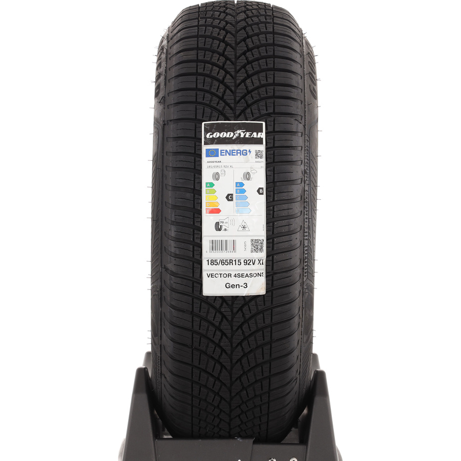 Goodyear Vector 4Seasons Gen-3 -  185/65 R15