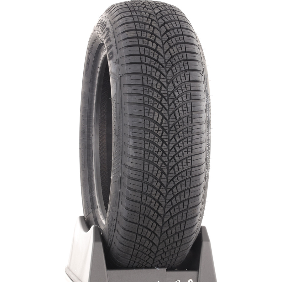 Goodyear Vector 4Seasons Gen-3 -  185/65 R15