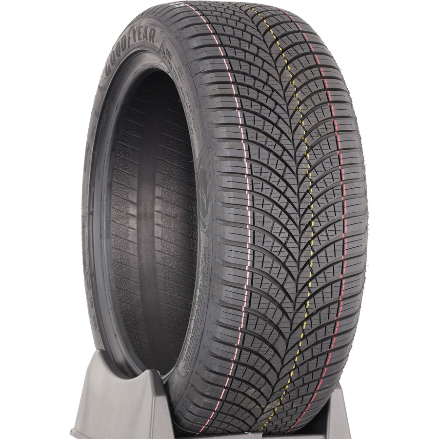 Goodyear Vector 4Seasons Gen-3 -  225/45 R17