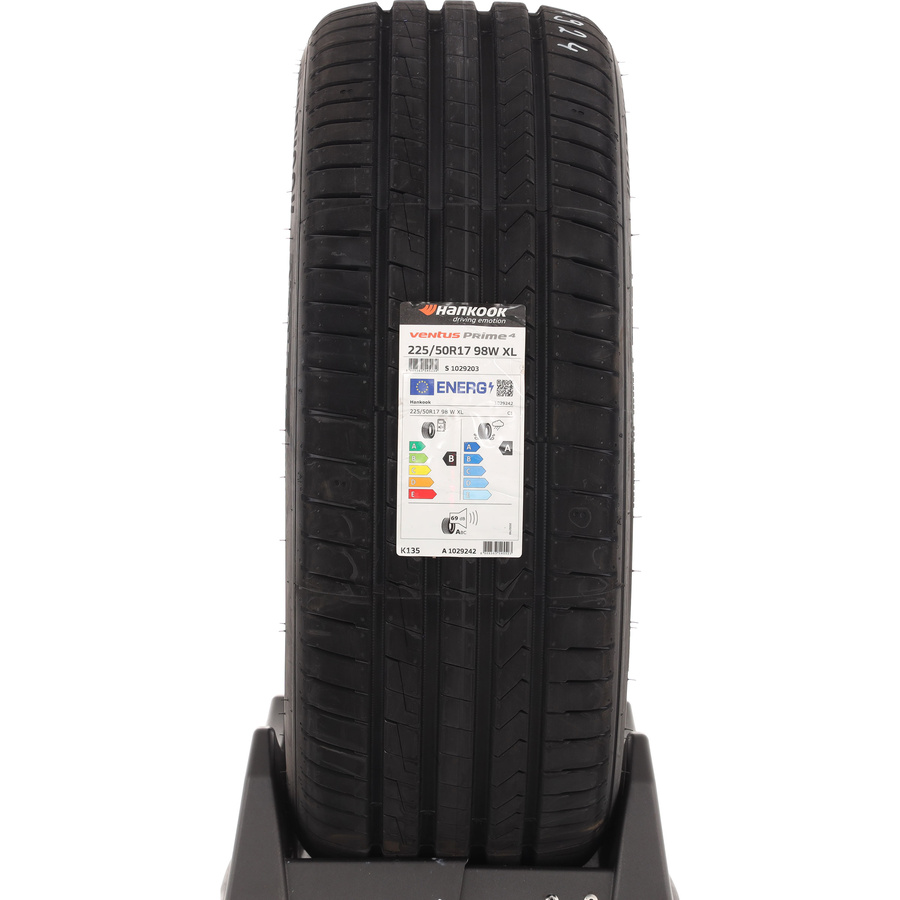 Hankook Ventus Prime4 -  225/40 R18