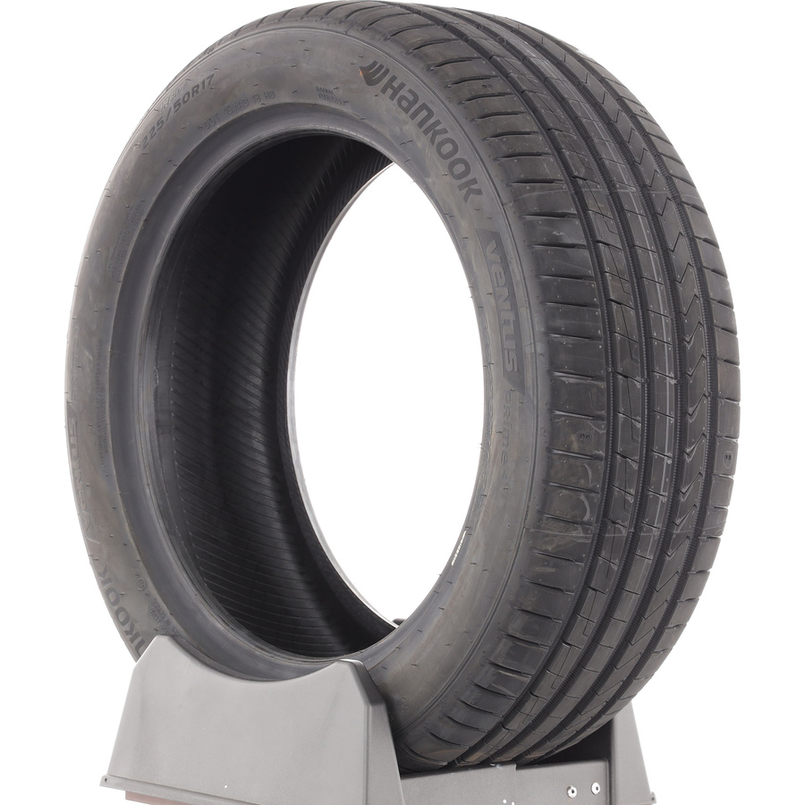 Hankook Ventus Prime4 -  225/40 R18