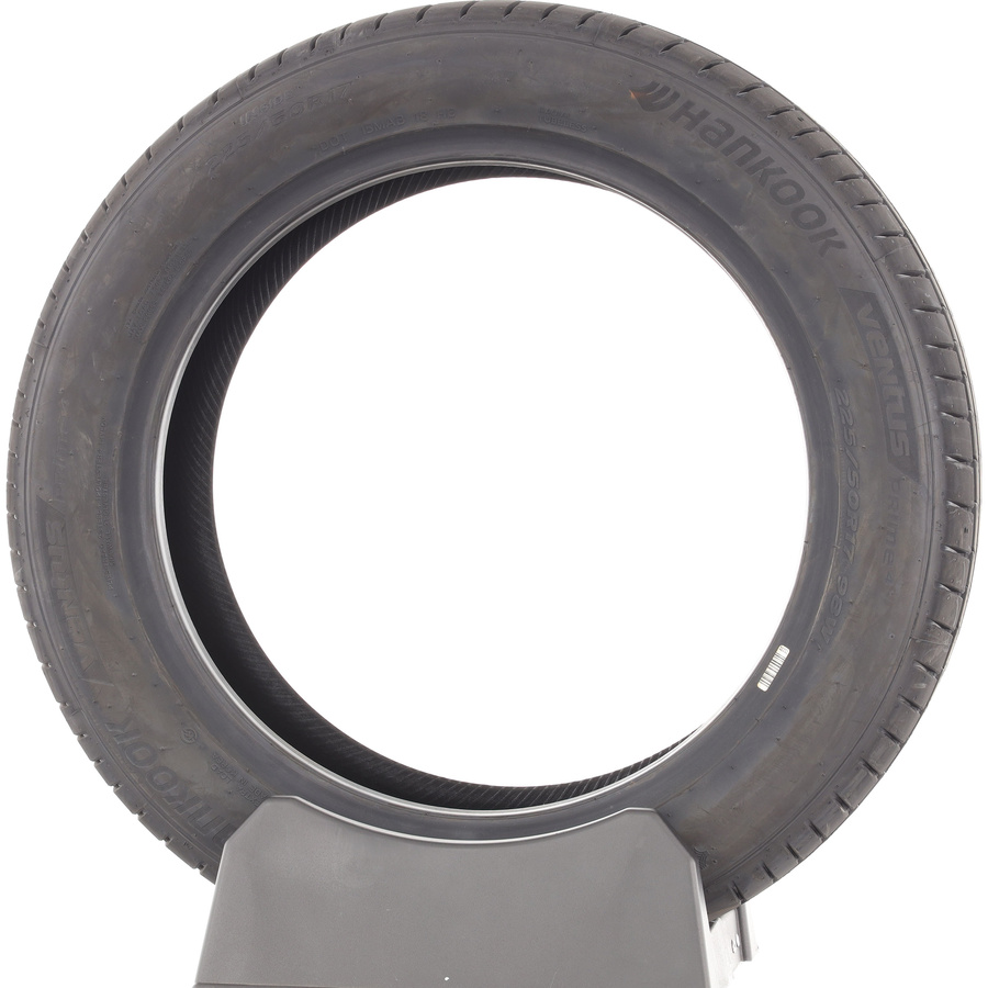 Hankook Ventus Prime4 -  225/40 R18