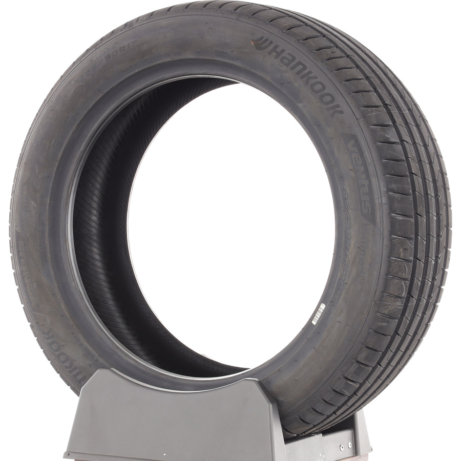 Hankook Ventus Prime4 -  225/40 R18