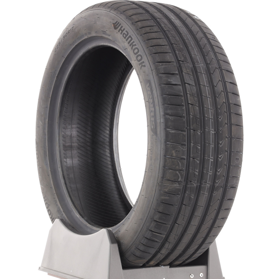 Hankook Ventus Prime4 -  225/40 R18