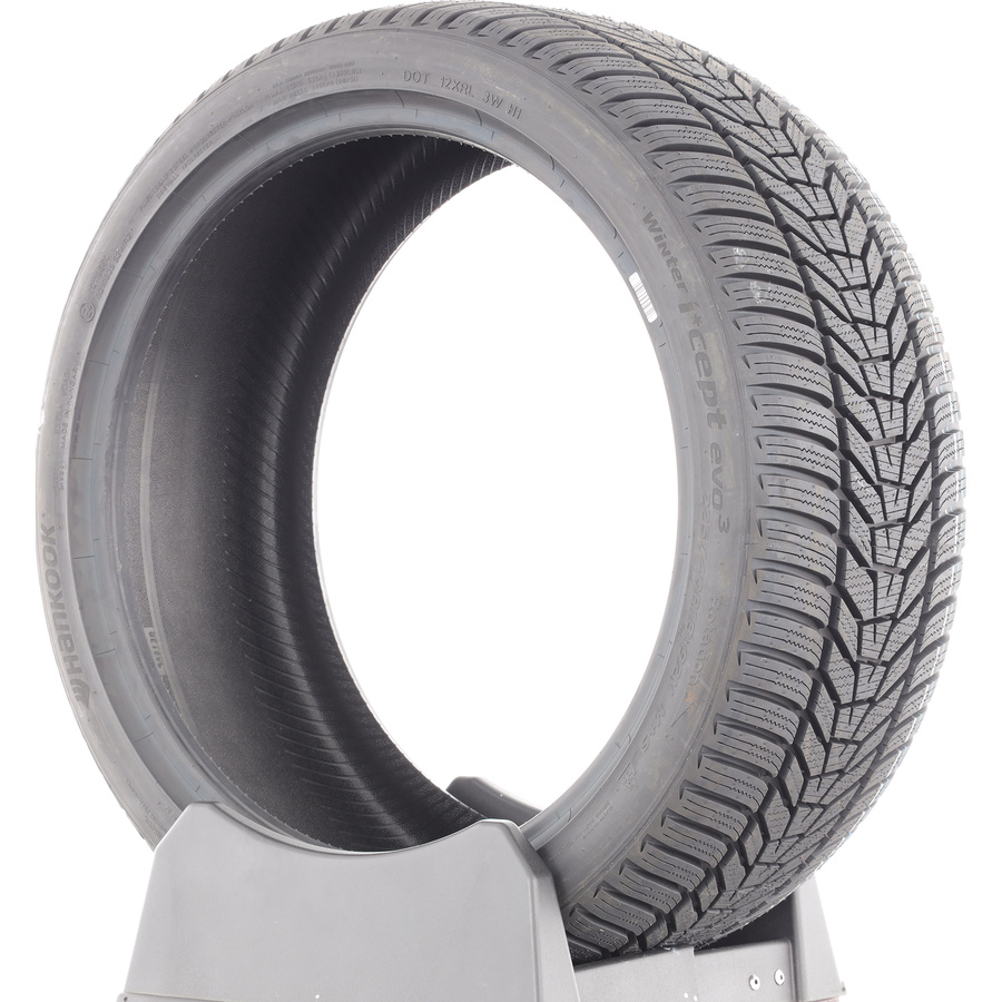 Hankook Winter i*cept evo3 W330 -  225/40 R18