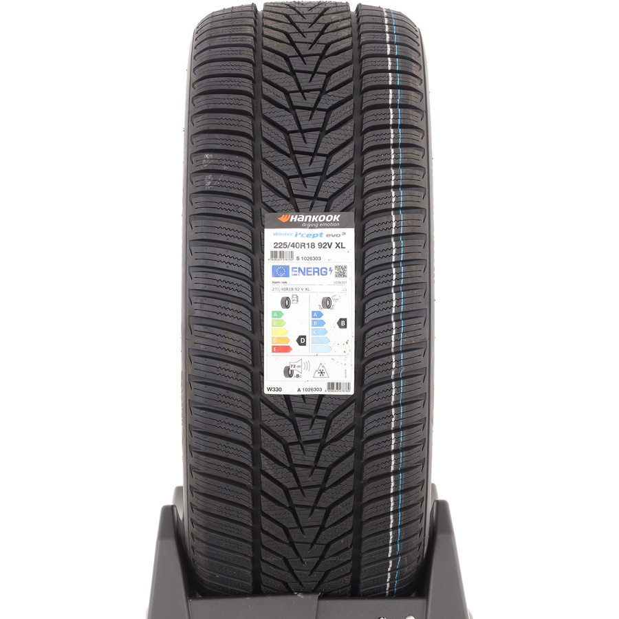 Hankook Winter i*cept evo3 W330 -  225/40 R18