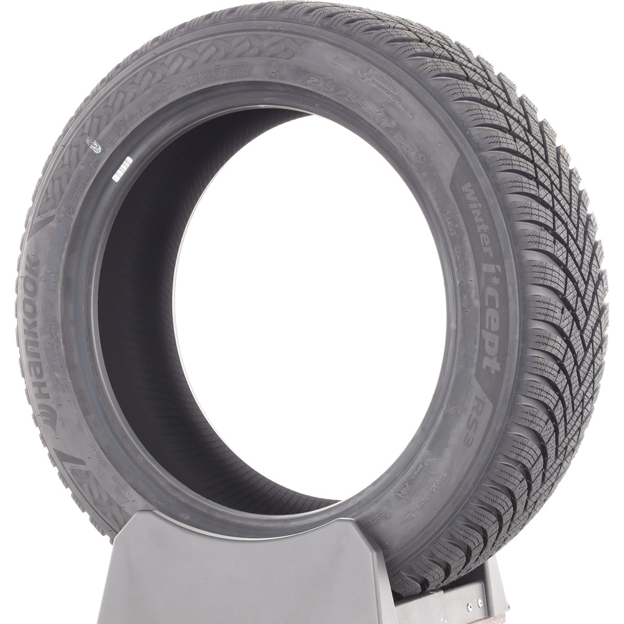 Hankook Winter i*cept RS3 -  215/55 R17