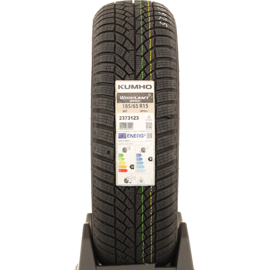 Kumho WinterCraft WP52+