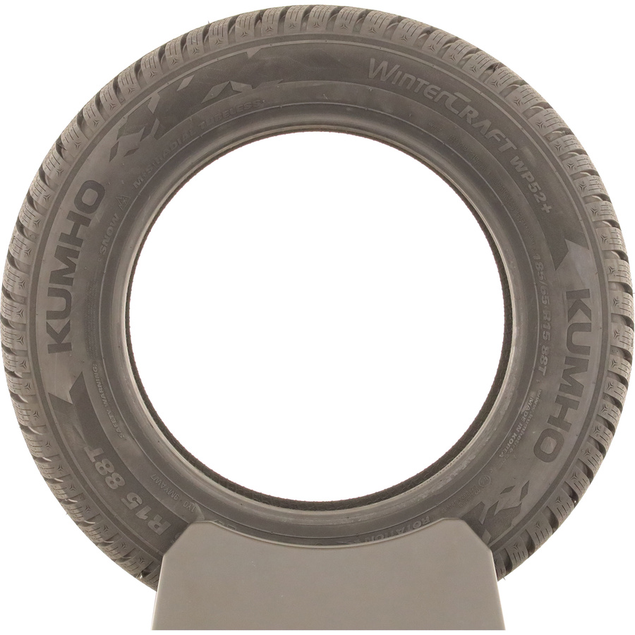Kumho WinterCraft WP52+