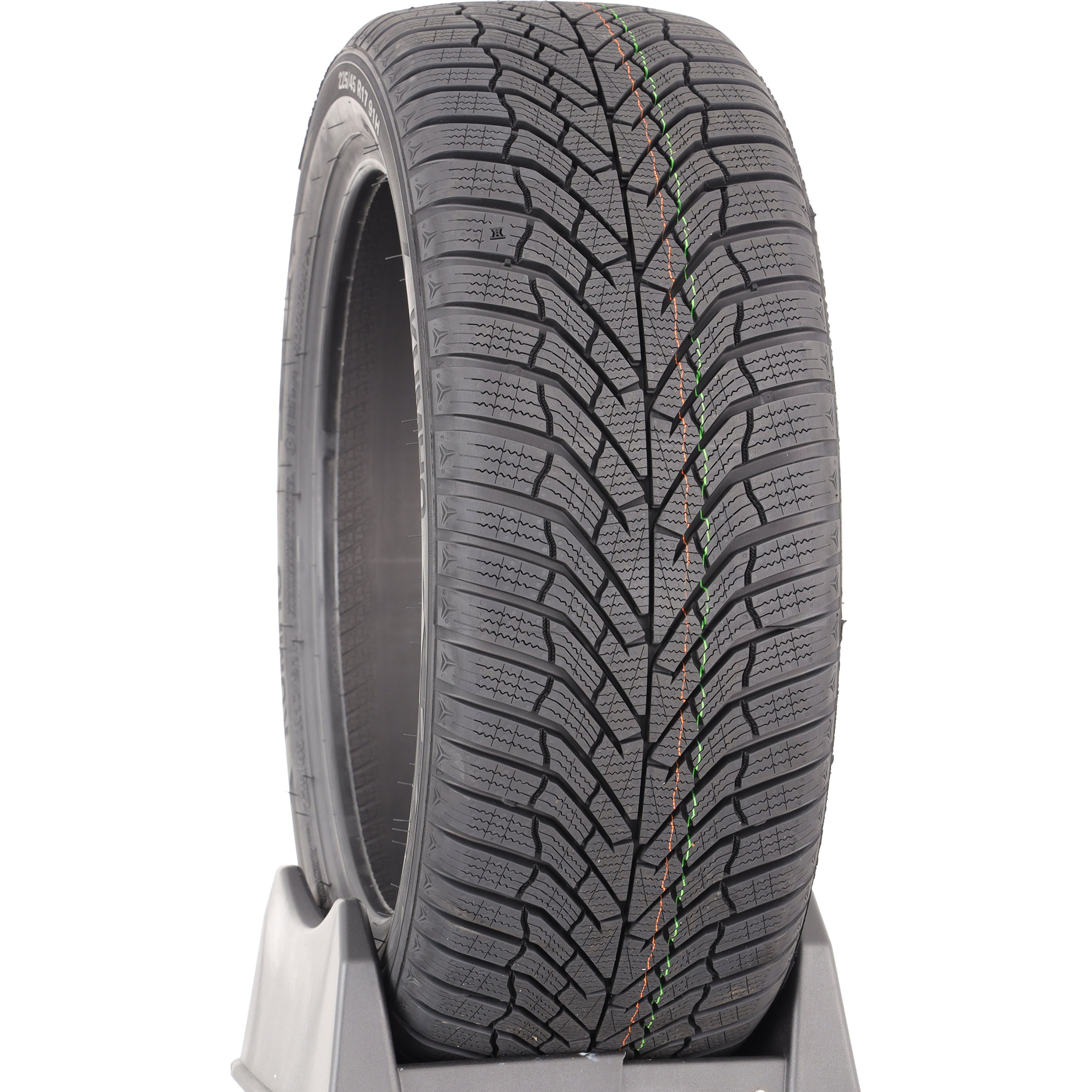 Test Kumho Wintercraft WP52 - 205/60 R16 - Pneu - UFC-Que Choisir