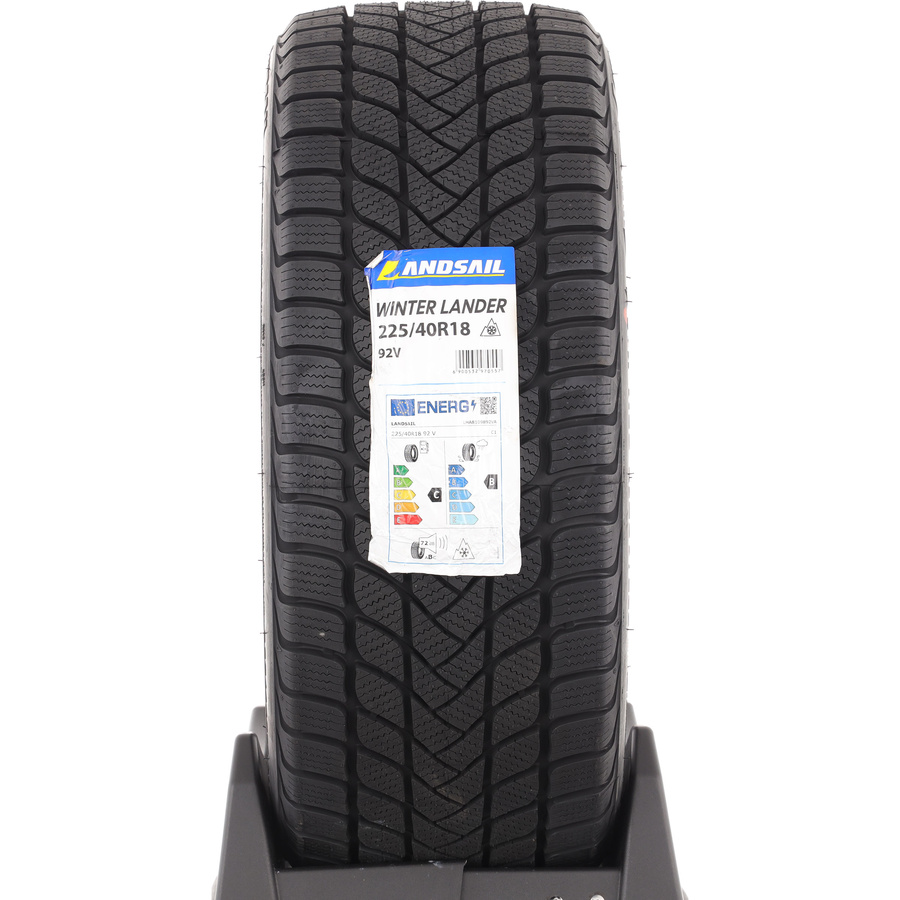 Landsail Winter Lander -  225/40 R18