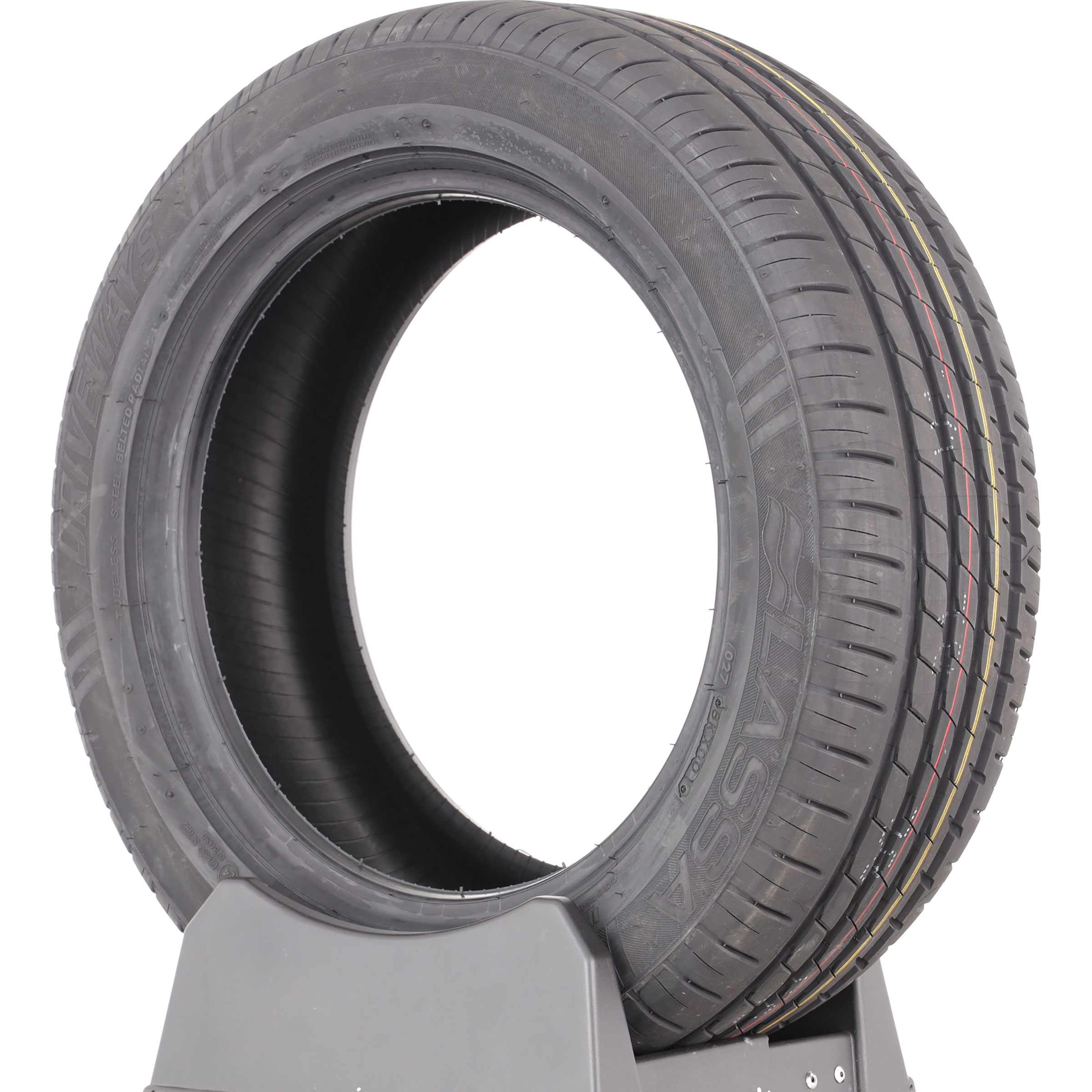 Lassa Driveways -  205/55 R16