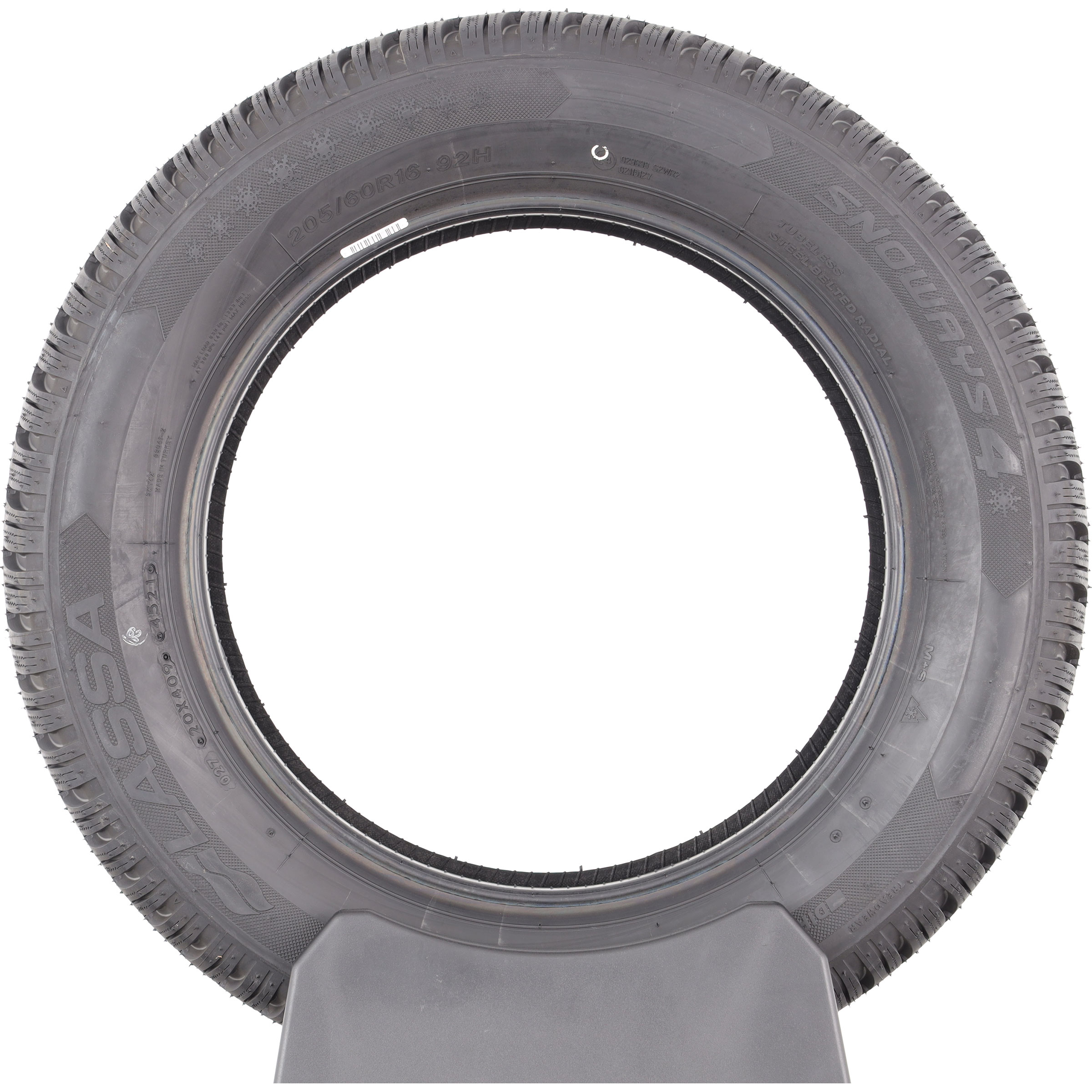 Lassa Snoways 4 -  205/60 R16