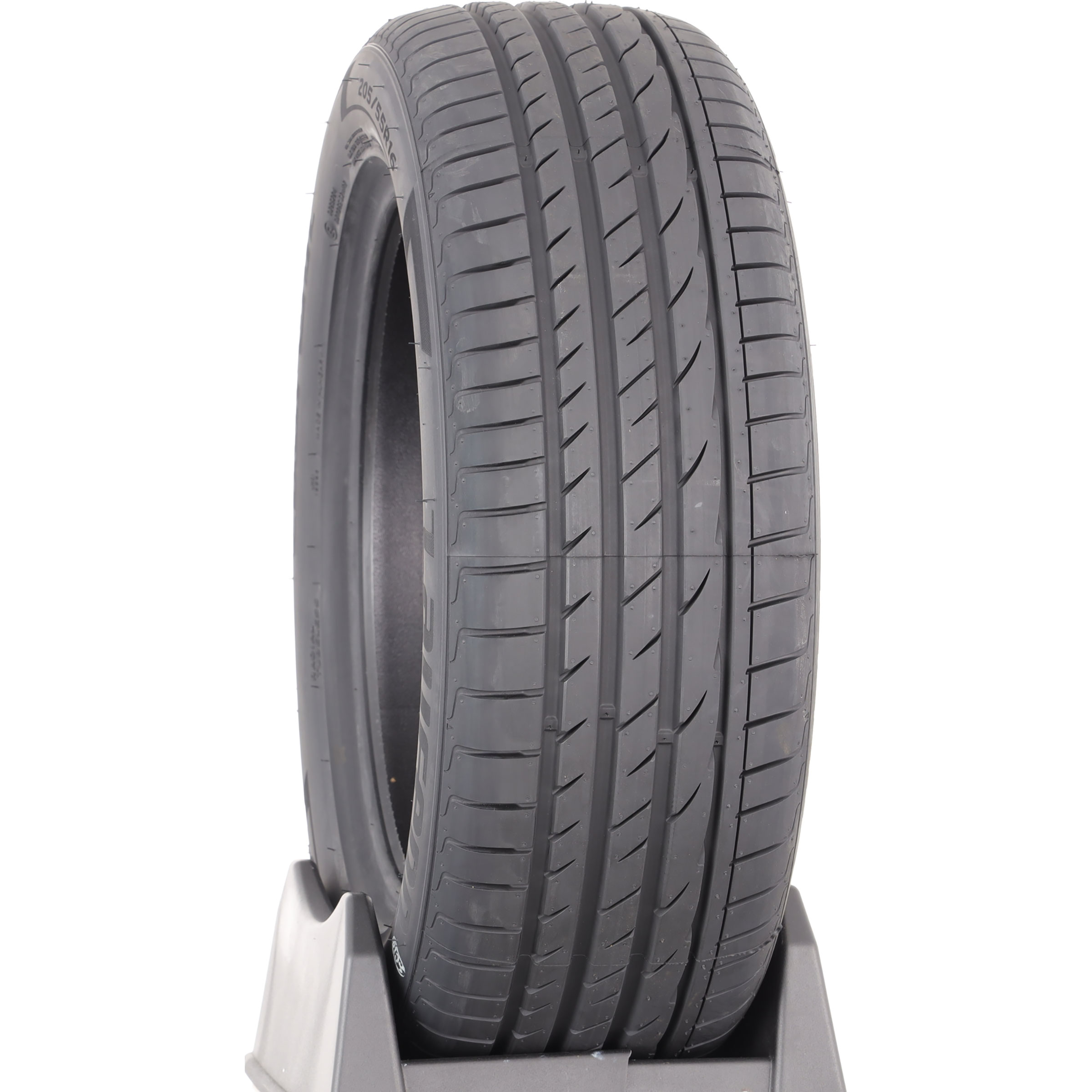 Test Laufenn S Fit EQ+ - 205/55 R16 - Pneu - UFC-Que Choisir