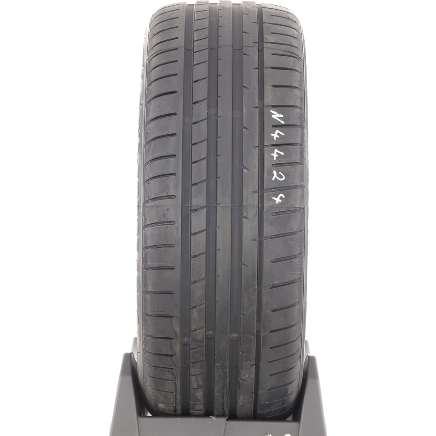Leao Nova-Force Acro -  225/40 R18