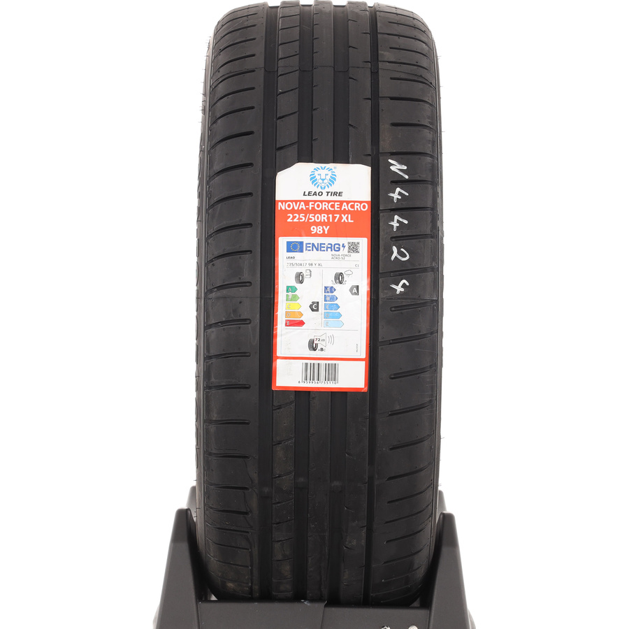 Leao Nova-Force Acro -  225/40 R18