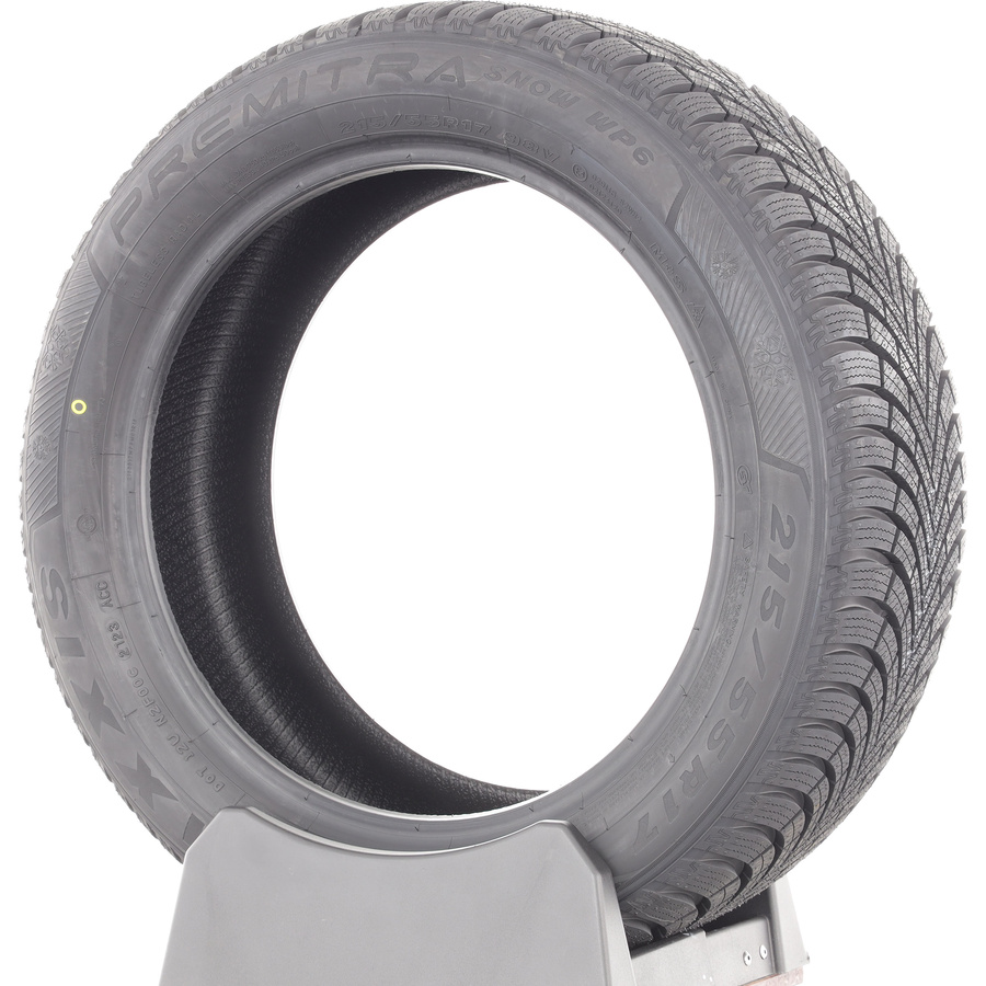 Maxxis Premitra Snow WP6 -  215/55 R17