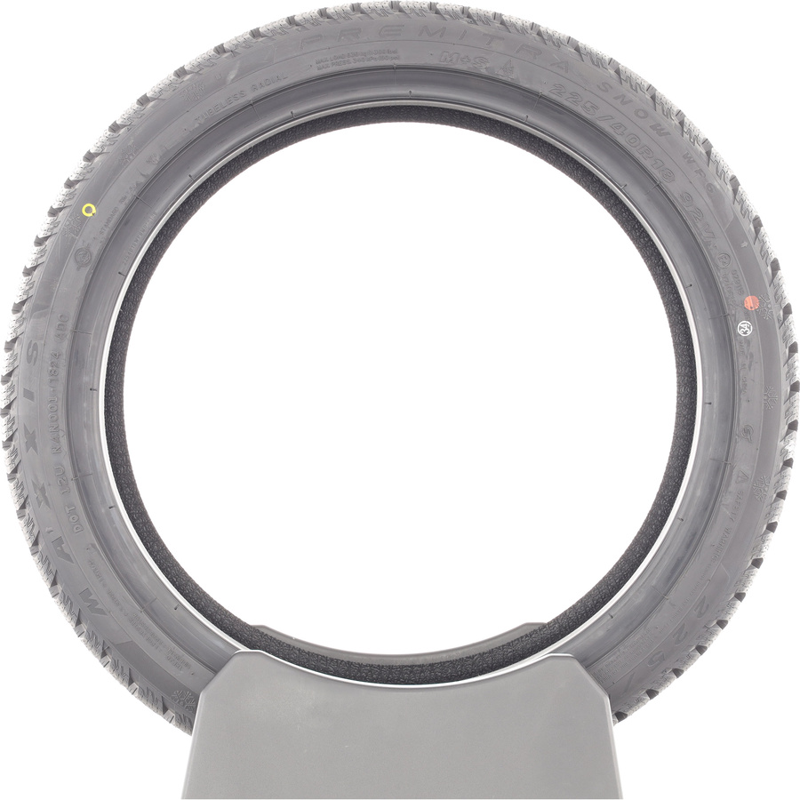 Maxxis Premitra Snow WP6 -  225/40 R18