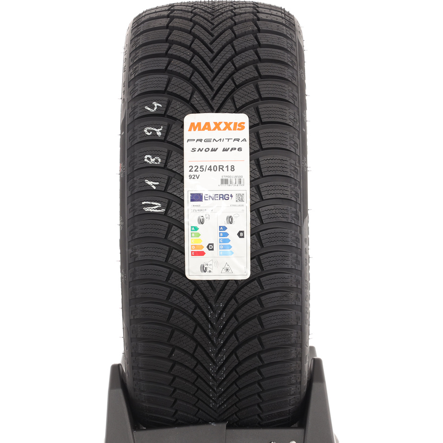Maxxis Premitra Snow WP6 -  225/40 R18