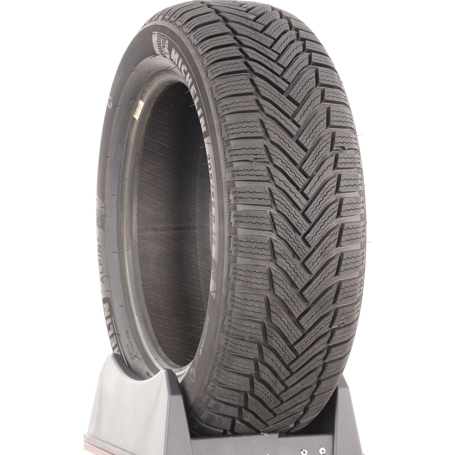 Michelin Alpin 6 -  205/55 R16
