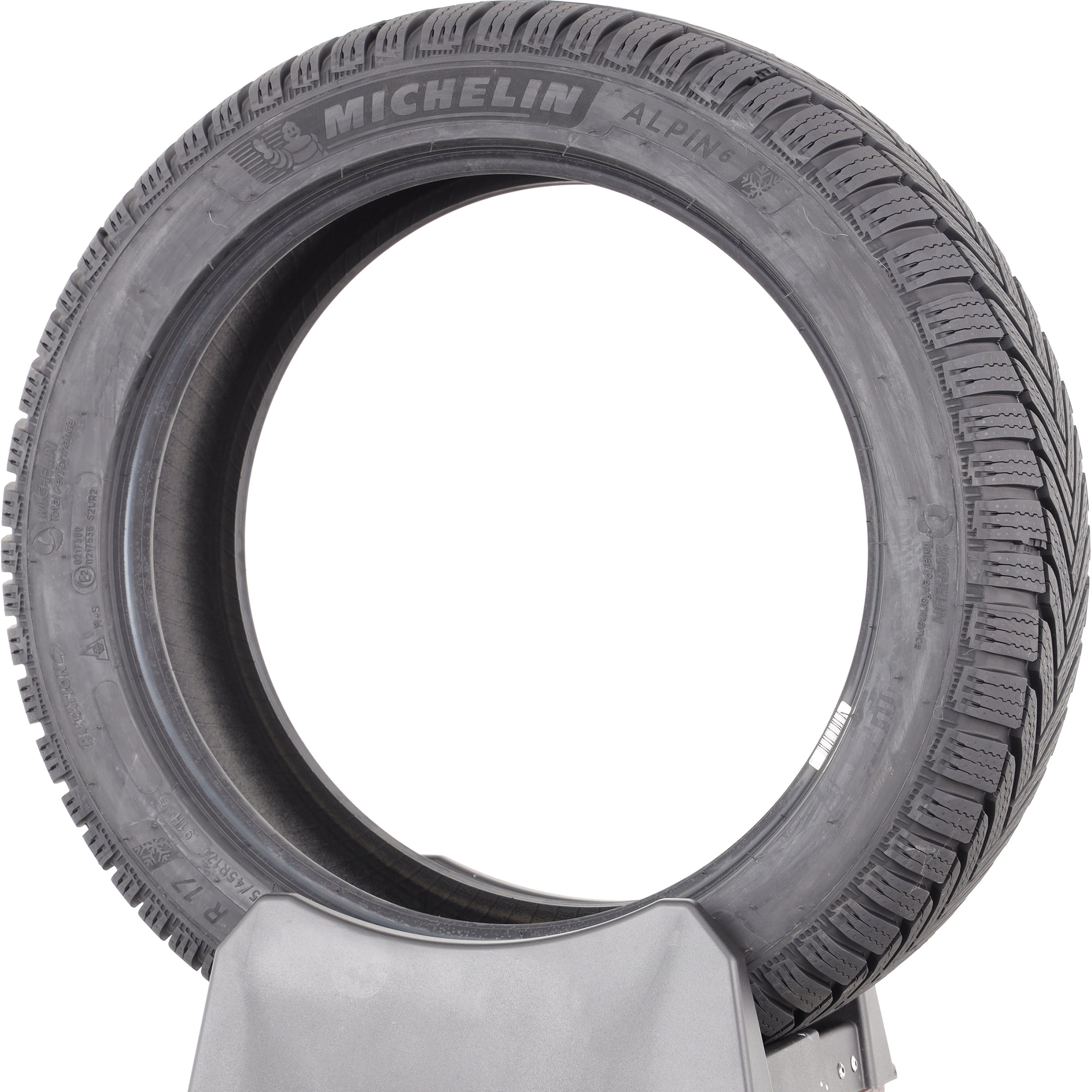 Michelin Alpin 6 -  225/45 R17