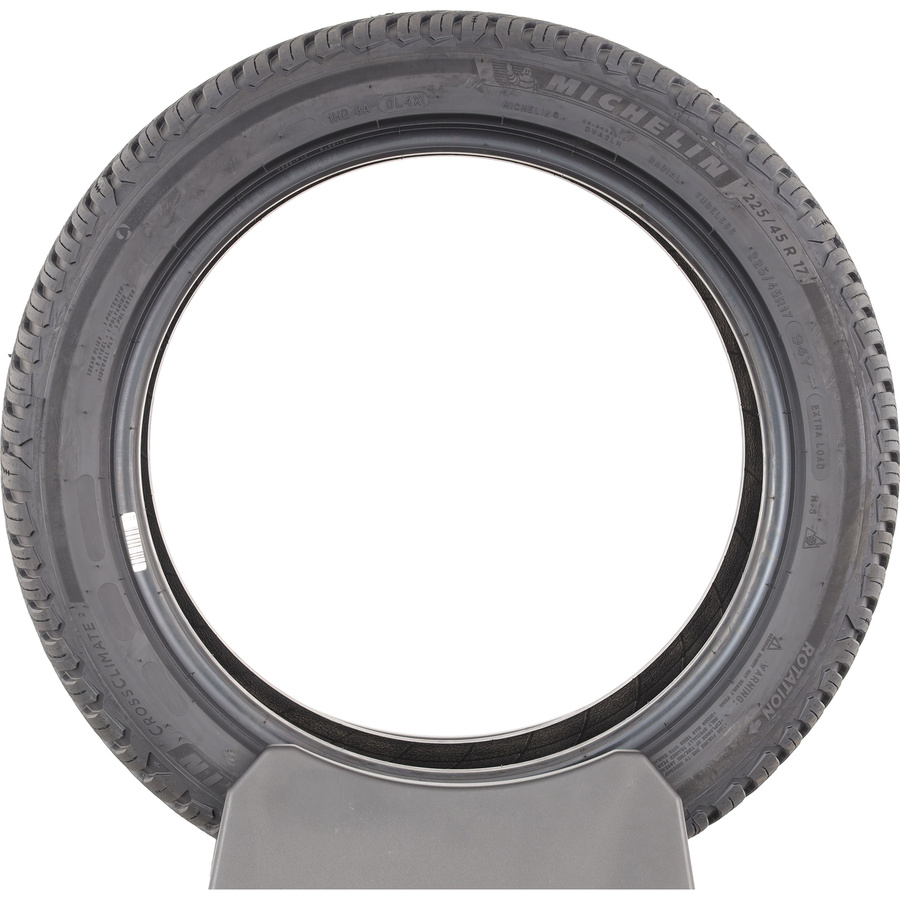 Michelin CrossClimate 2 -  225/45 R17