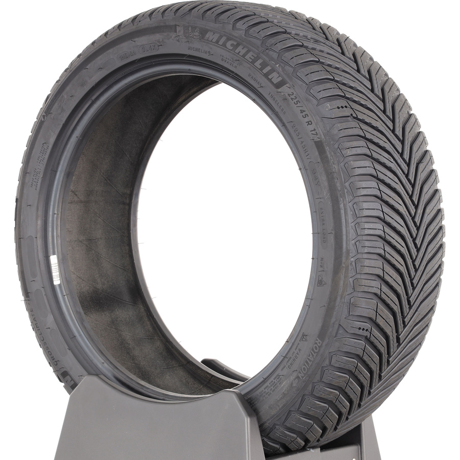 Michelin CrossClimate 2 -  225/45 R17