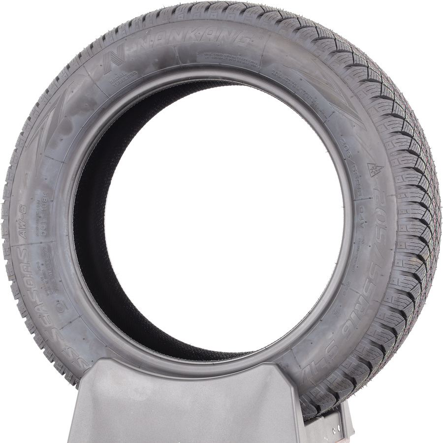 Nankang Cross Seasons AW-6 -  205/55 R16