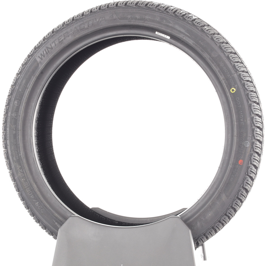 Nankang Winter Activa 4 -  225/40 R18