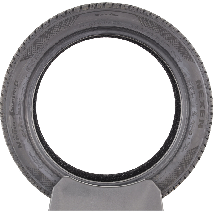 Nexen N'Blue 4Season 2 -  225/45 R17