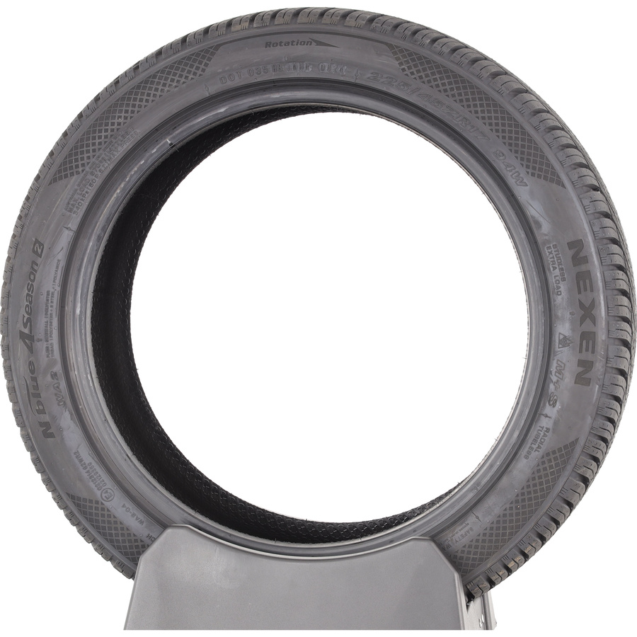 Nexen N'Blue 4Season 2 -  225/45 R17