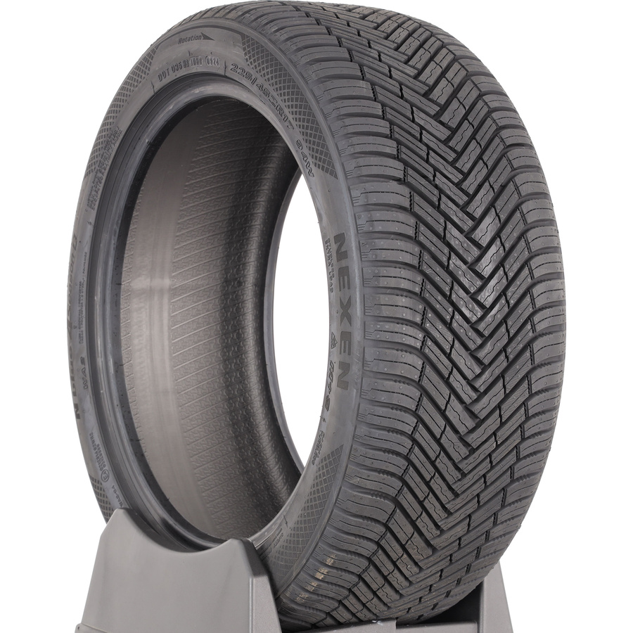 Nexen N'Blue 4Season 2 -  225/45 R17