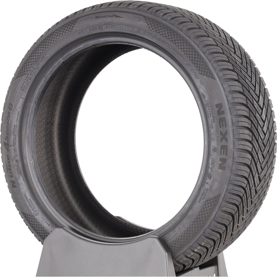 Nexen N'Blue 4Season 2 -  225/45 R17