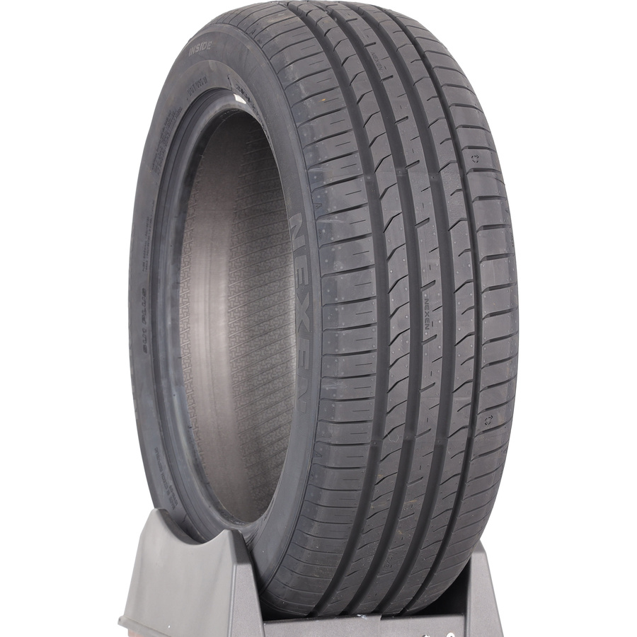 Nexen N´Fera Primus -  215/55 R17