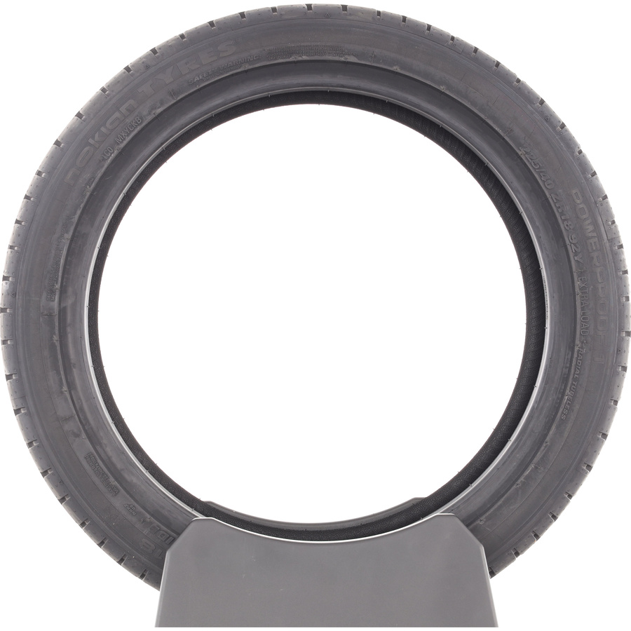 Nokian Powerproof 1 -  225/40 R18