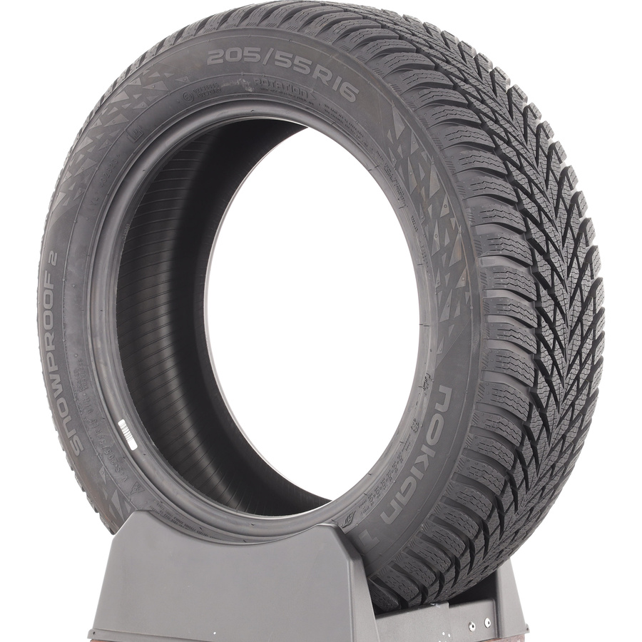 Nokian Snowproof 2 -  205/55 R16