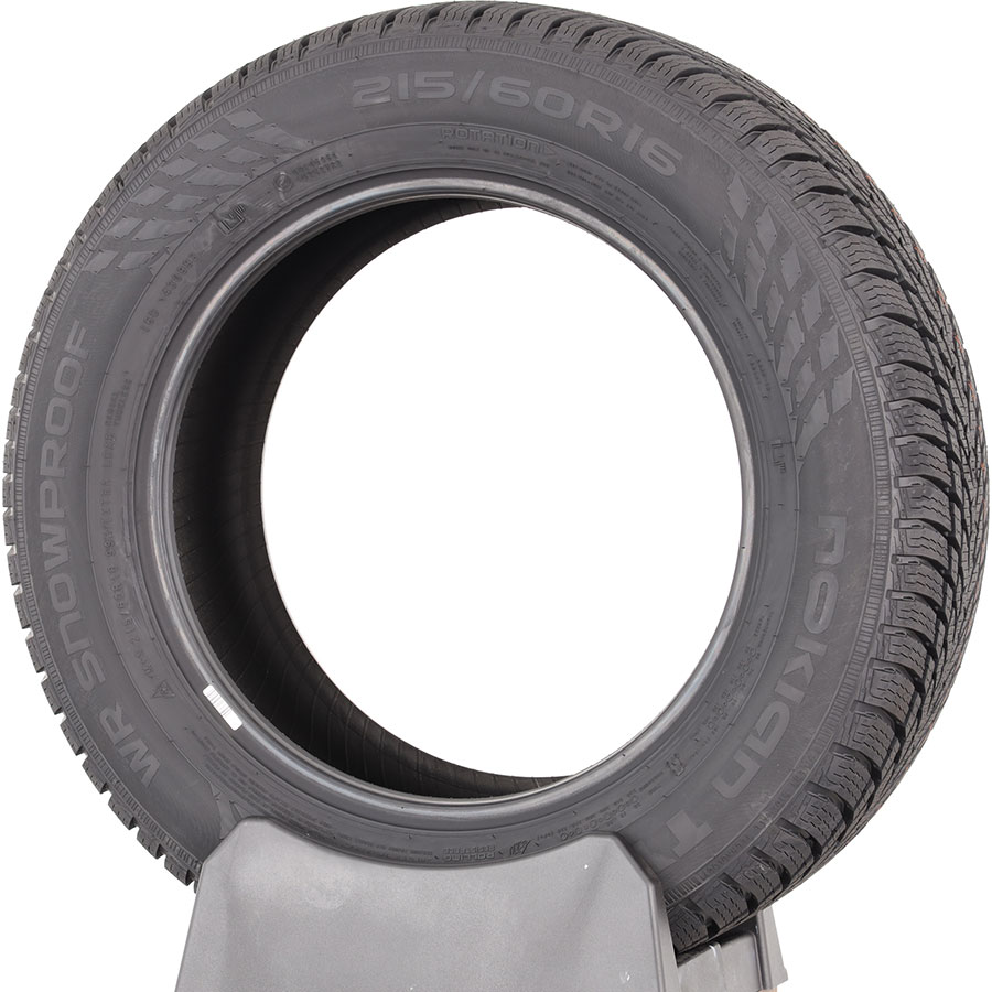 Test Nokian WR Snowproof - 215/60 R16 - Pneu - UFC-Que Choisir