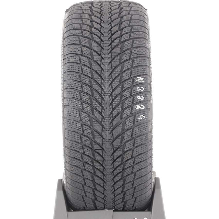 Nokian WR Snowproof P -  225/40 R18