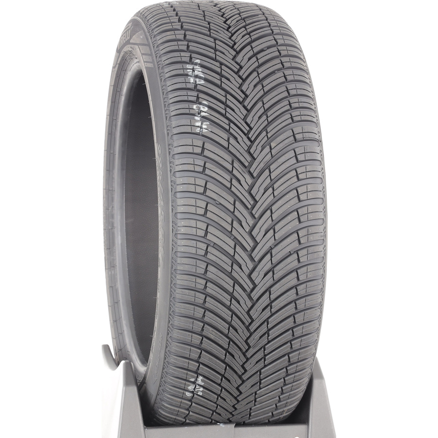 Pirelli Cinturato All Season SF3 -  225/45 R17