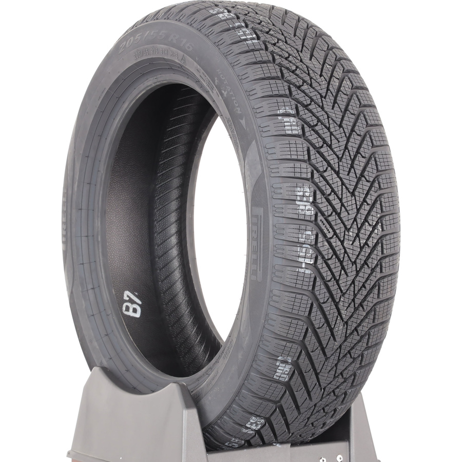 Pirelli Cinturato Winter 2 -  205/55 R16