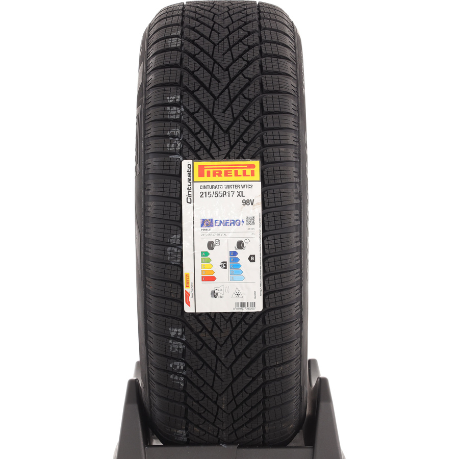 Pirelli Cinturato Winter 2 -  215/55 R17